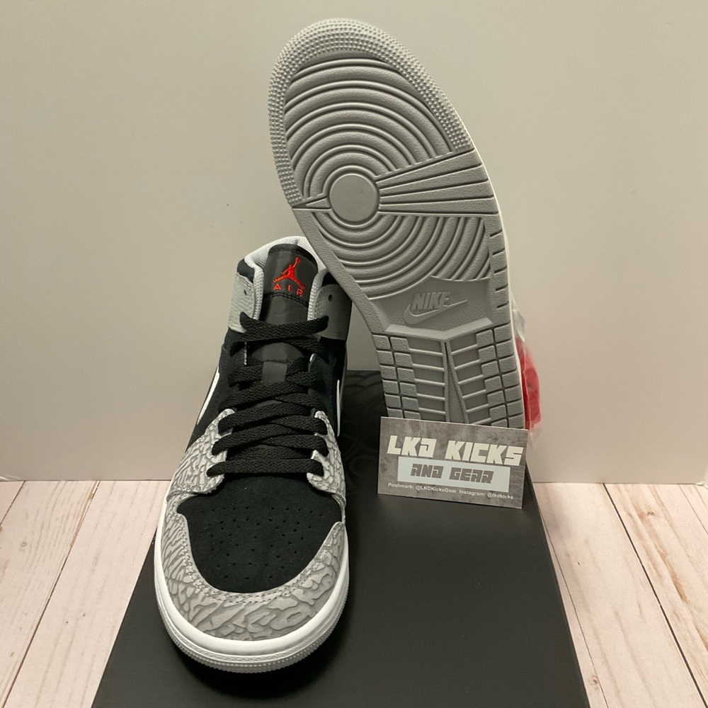 AIR JORDAN 1 MID MENS ELEPHANT PRINT - Picture 6 of 6